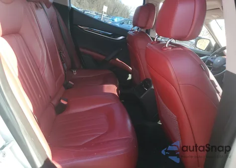 2017 Maserati Ghibli z USA, uszkodzony, nr VIN ZAM57XSA5H1216203